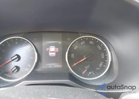 2022 Toyota Rav4 Xle z USA, uszkodzony, nr VIN 2T3W1RFV2NC203832